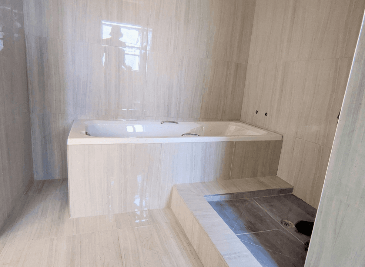 Dezly Contractors construction services background